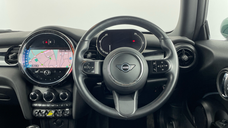 MINI Hatchback 135kW Cooper S Level 2 33kWh 3dr Auto Electric Hatchback